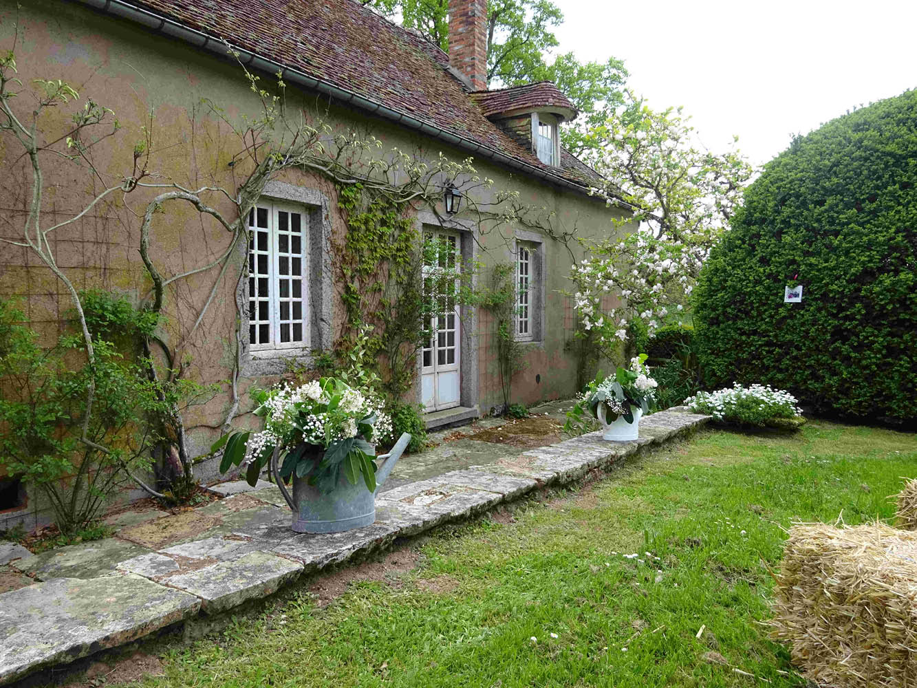 Mariage champêtre à Alligny en Morvan